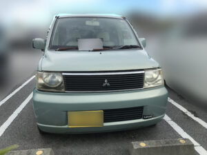 沖縄県　施設での、法人名義の放置車両の撤去